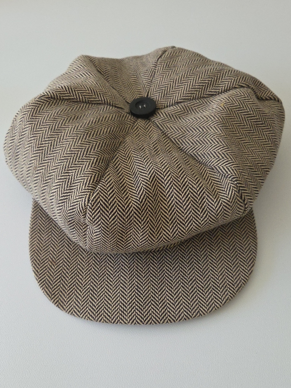 Suzanne Classic Herringbone Newsboy Cap in Tan and Brown